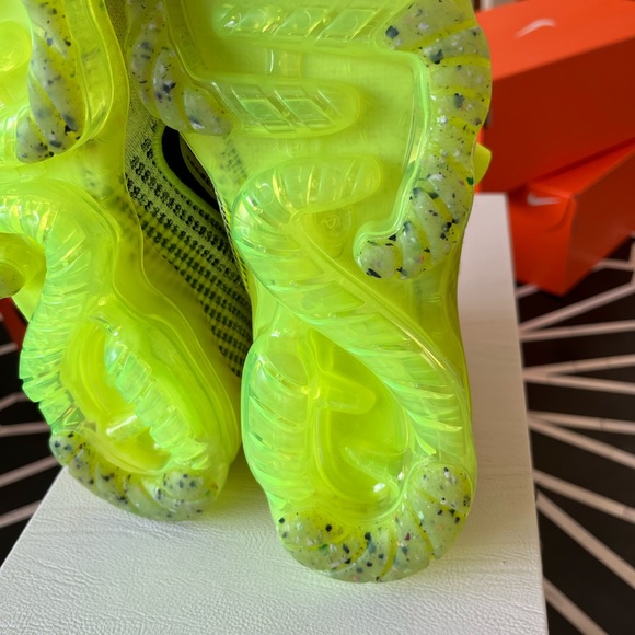 SOLD Nike Air VaporMax 2021 Flyknit Next to Nature Volt Black Neon Green - Picture 12 of 15